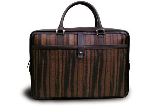 Briefcase (Ebony)