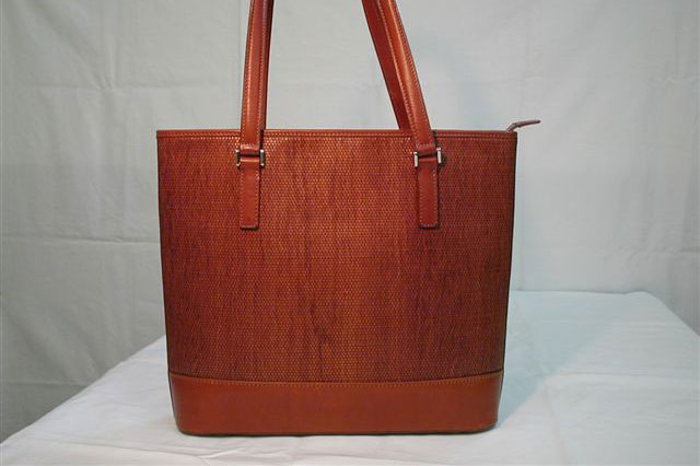 Handbag (Padauk)